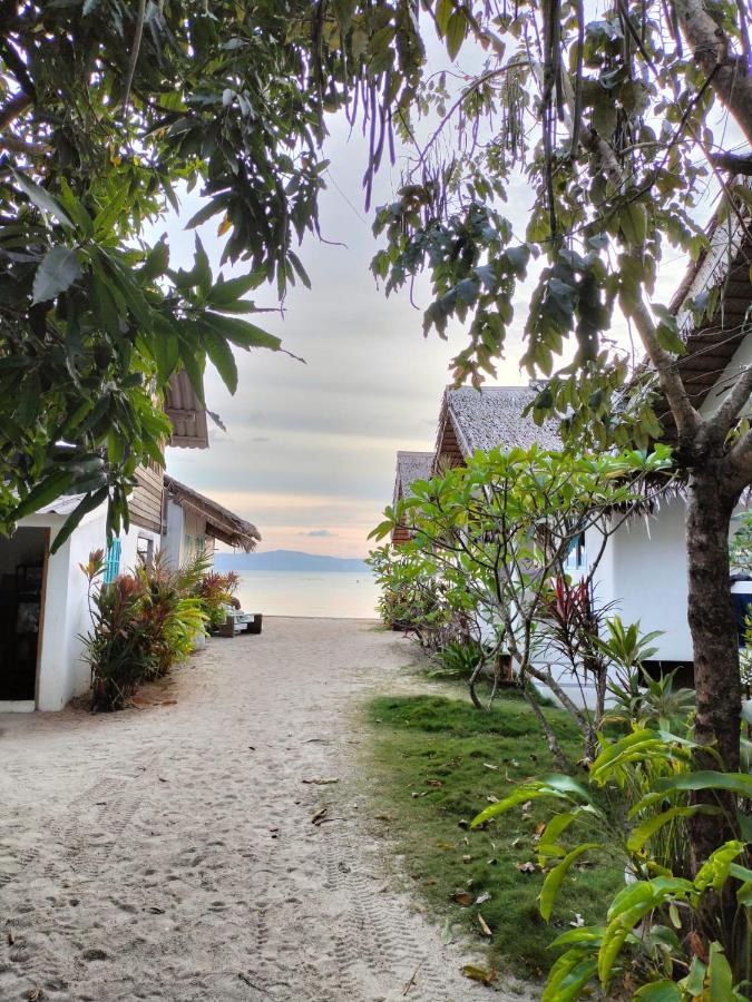Sand Terrace Beach Bungalows 帕岸岛 外观 照片